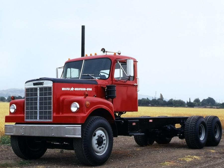  White Western Star 4864 1967 года  (фото 2 из 2)